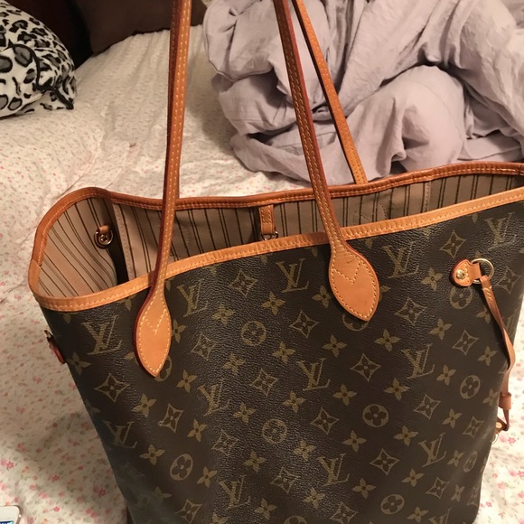 SOLD 🛑 - Picture 6 of 8